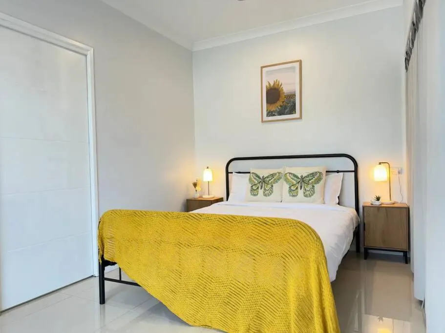 Convenient 2 Bedroom house unit in Salisbury