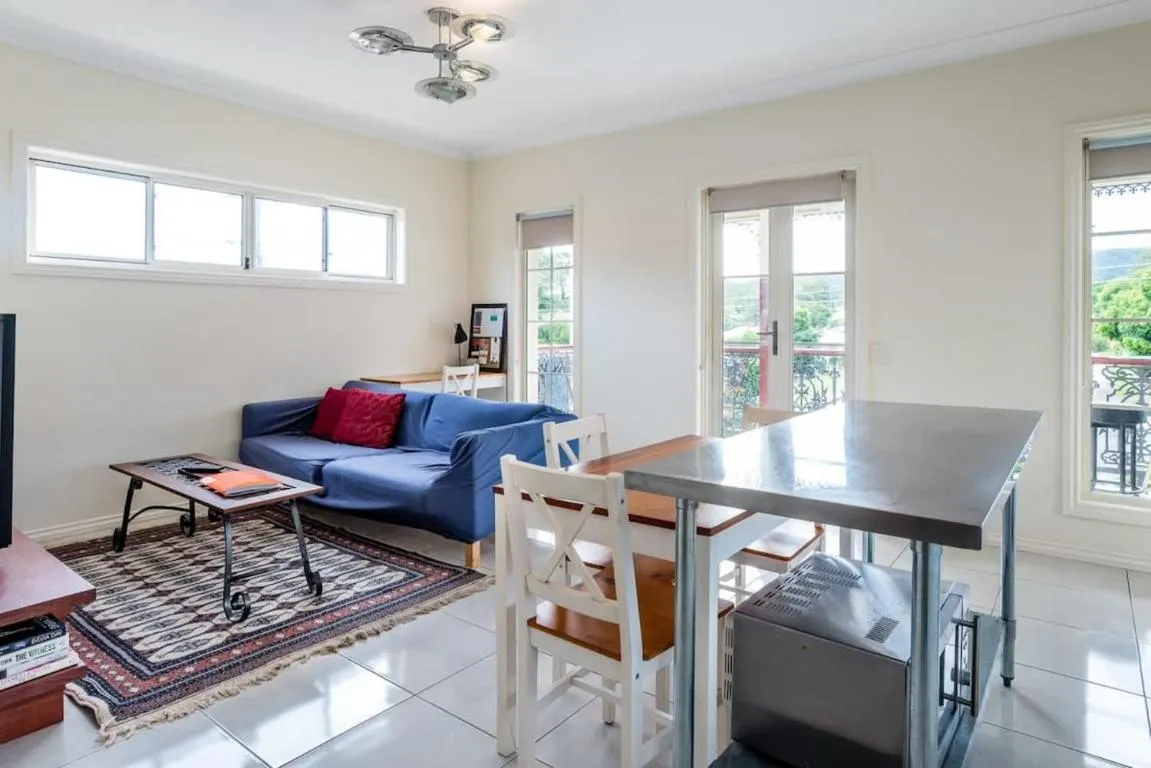 Modern 2BR in Ashgrove