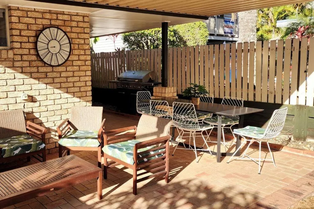 Peaceful Getaway – Stylish, Newly Updated House