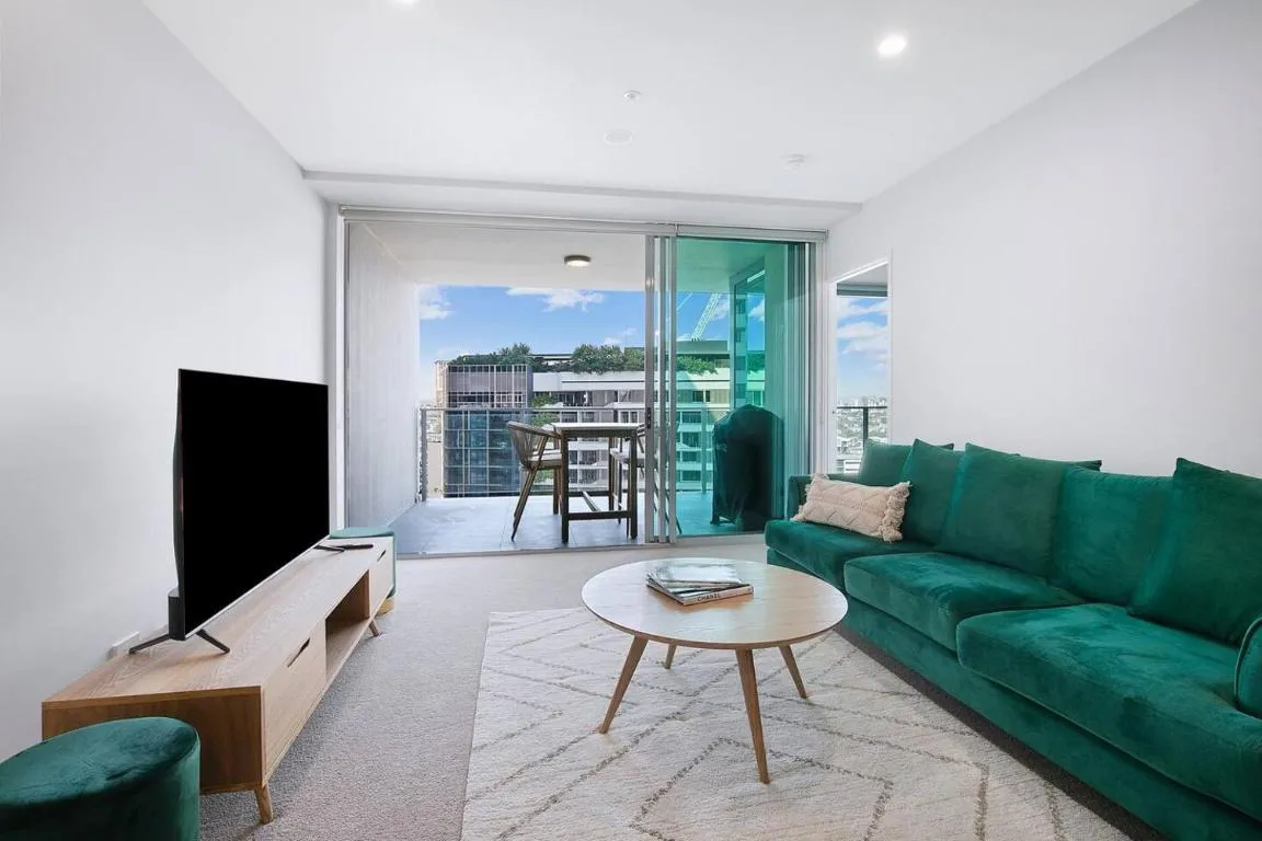 The Skyring – Effortless Resort-style Living