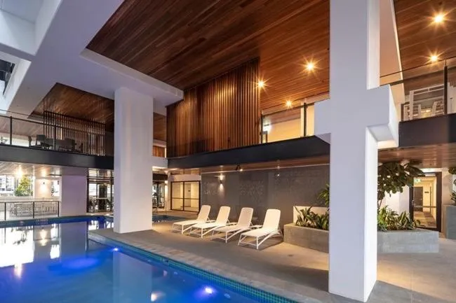 Urban Riverside Escape at Cultural Centre Precinct