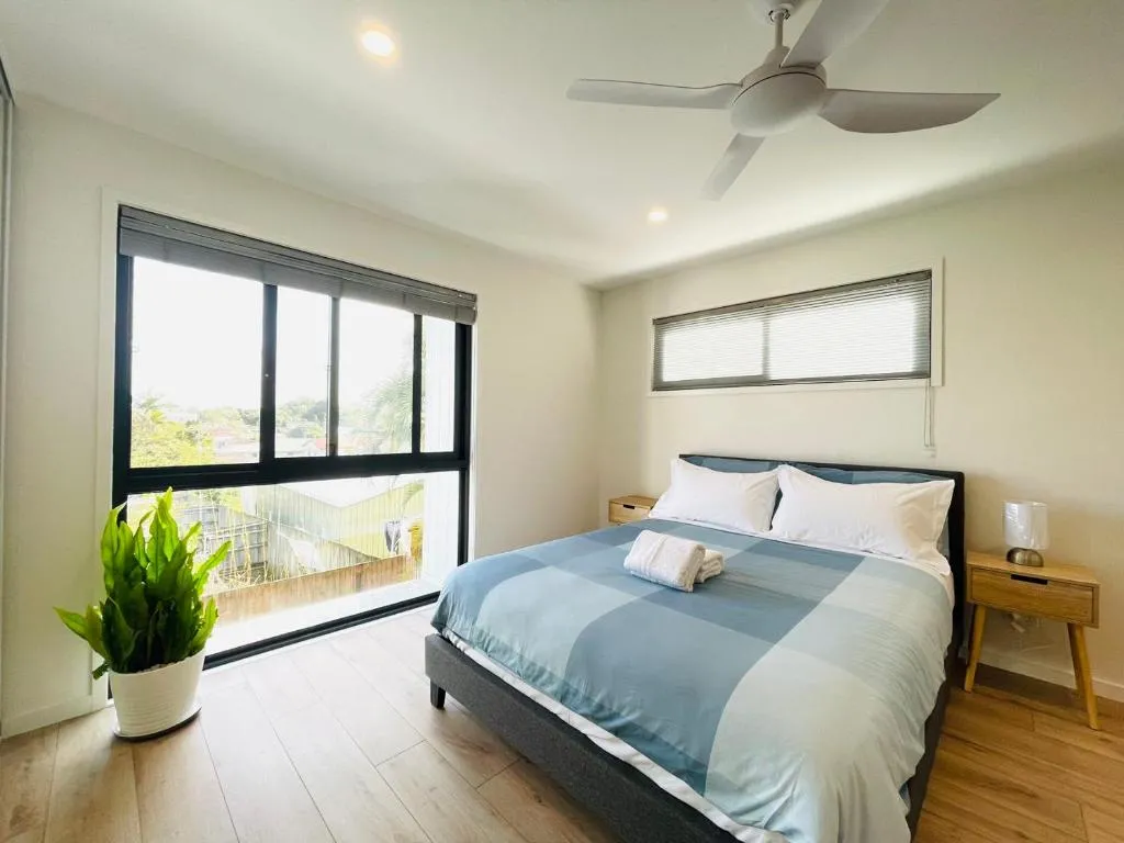262ATroughton