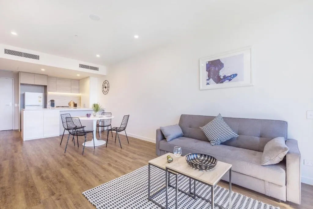 KOZYGURU SOUTH BRISBANE LUXURY RIVER VIEW 2 BED + FREE PARKING QSB038