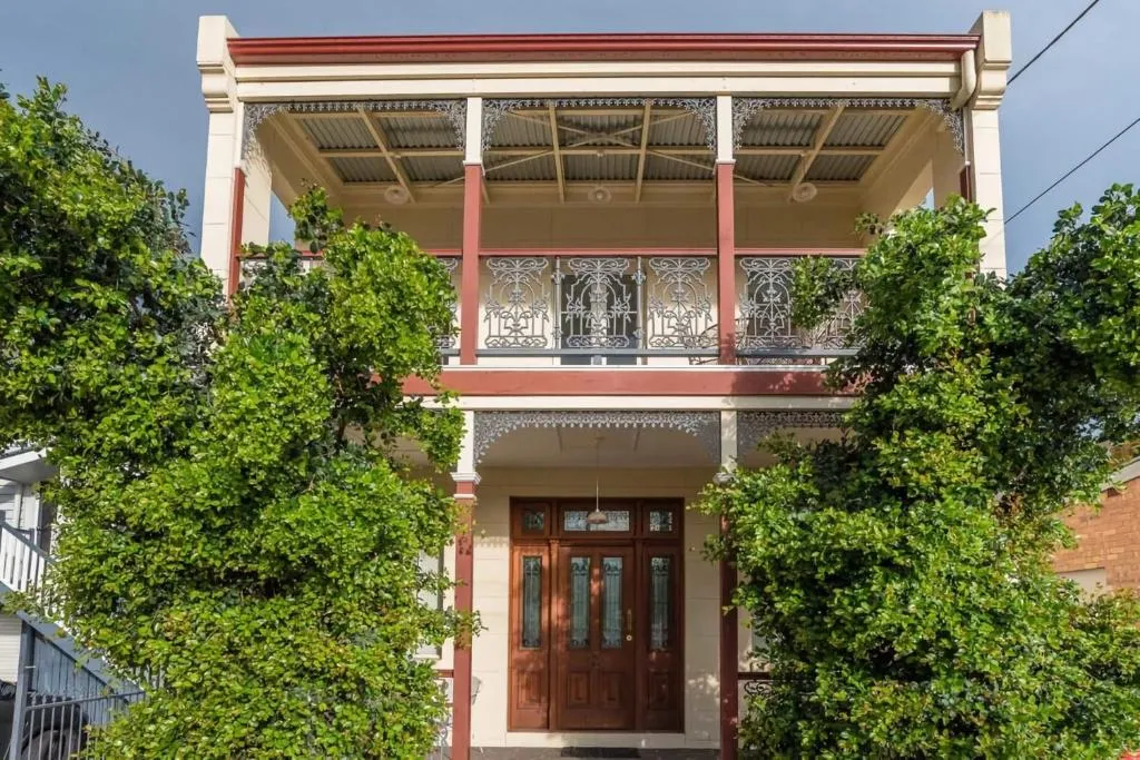 Modern Victorian Styled Holiday Home in Ashgrove