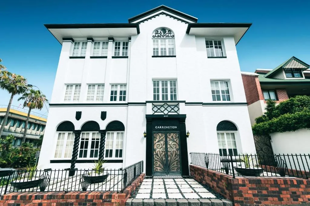 The Carrington Manor
