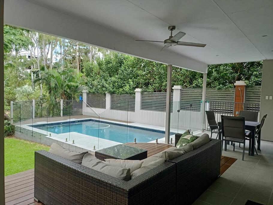 Adorable Private 2 bedroom Guest Suite + pool
