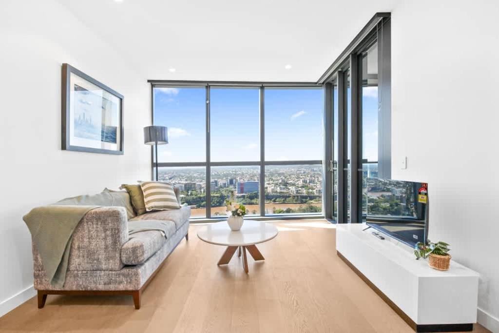 Beautiful Brisbane CBD High Rise Apt at Queens Wharf
