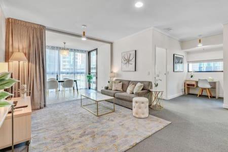 Charlotte Towers Brisbane & Resort Style Facilities