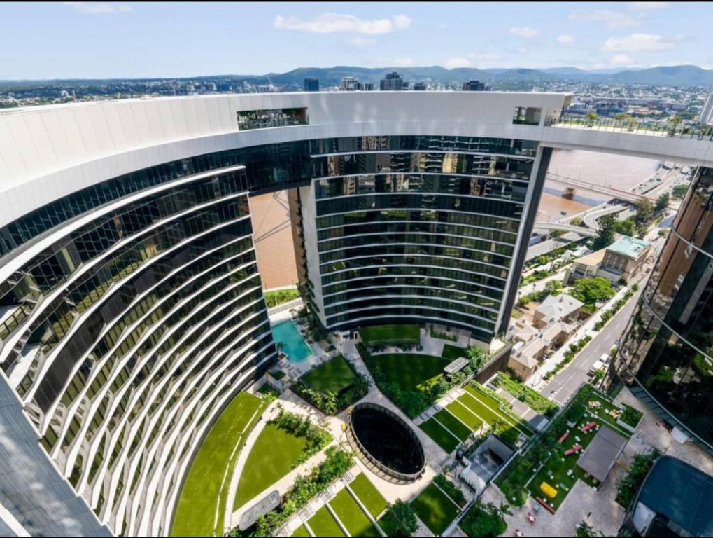 Queens Wharf TWO Bedrooms Apt