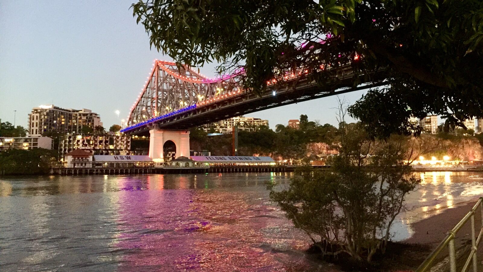 Howard Smith Wharves